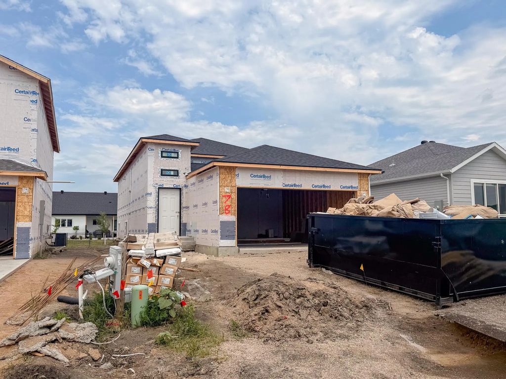 7895 Cottonwood Boulevard, Horace