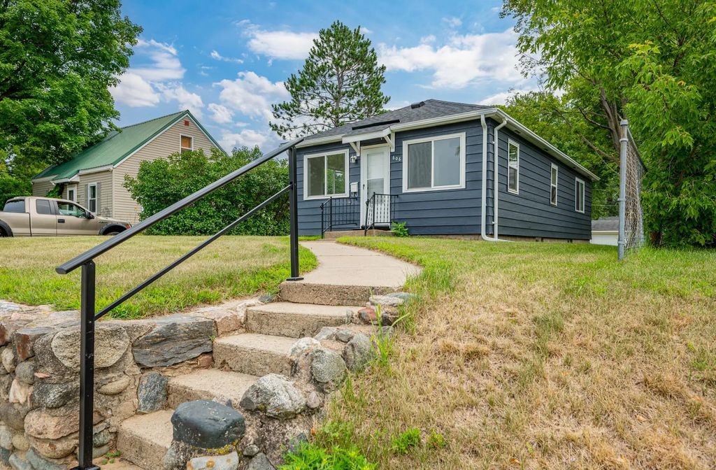 606 Nw 7th Avenue, Grand Rapids