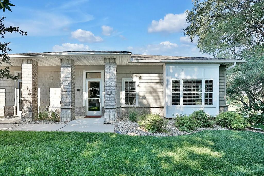 2191 Northdale Boulevard Nw, Coon Rapids