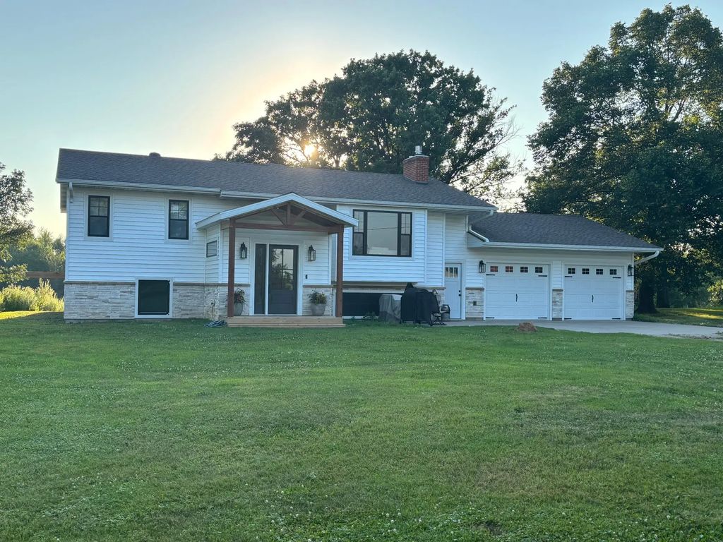 330 5th Street, Bluffton