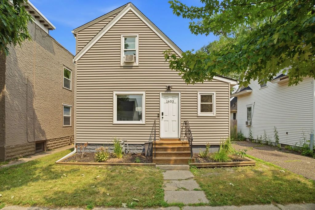 1655 Sherburne Avenue, Saint Paul