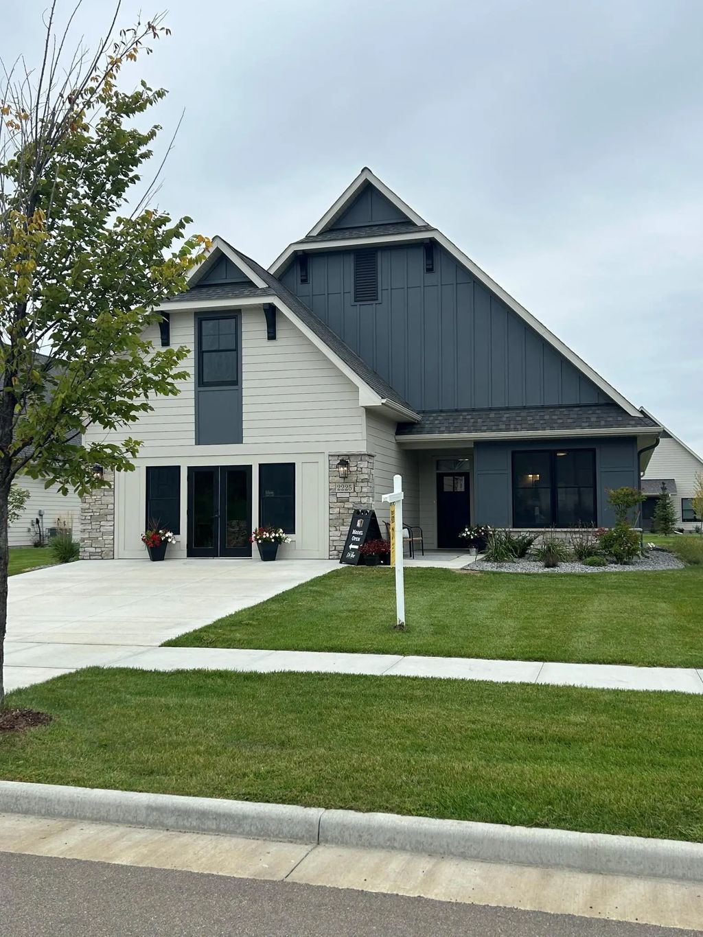 2484 Sydney Lane, Hudson