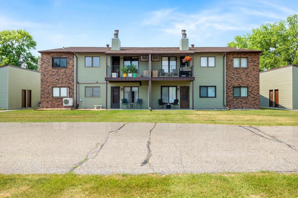 2402 18th Street S 2, Fargo
