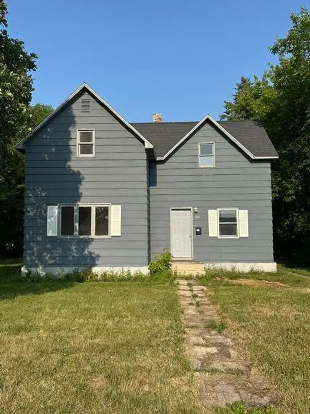 514 Conley Avenue S, Thief River Falls