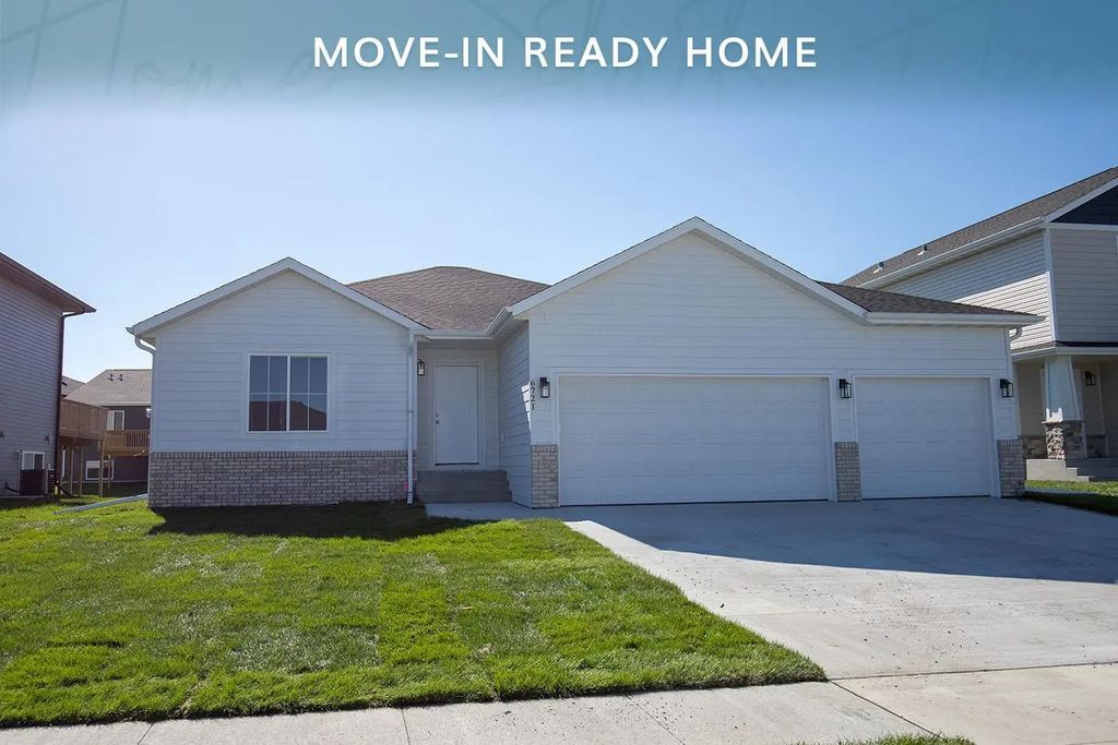 6721 14 Street S, Fargo