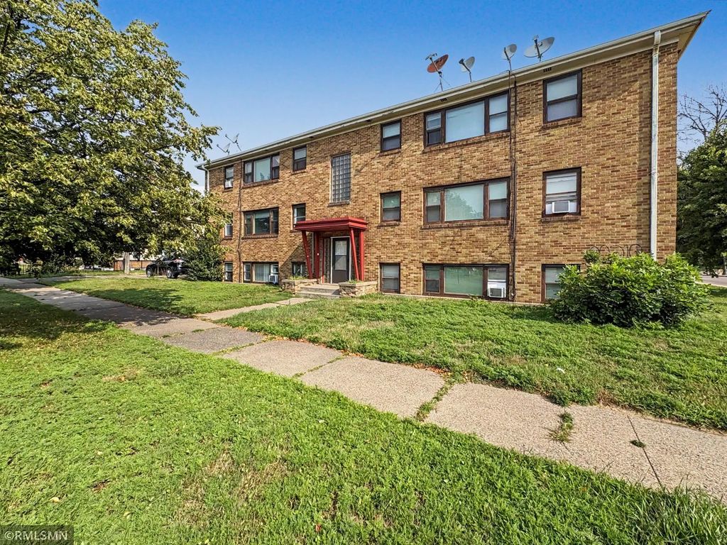 97 Orme Street E 102, West Saint Paul