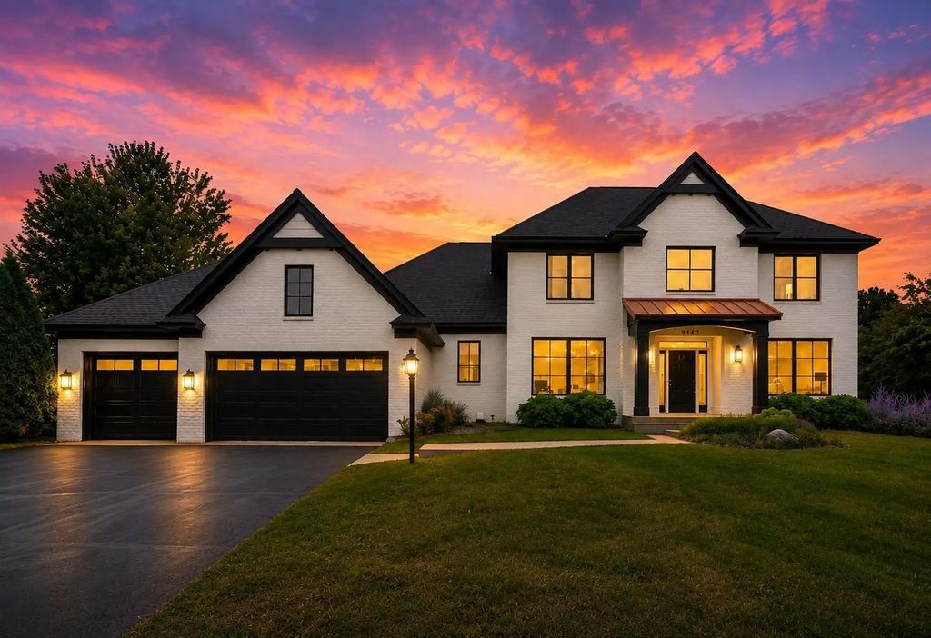 9140 Heritage Way, Woodbury