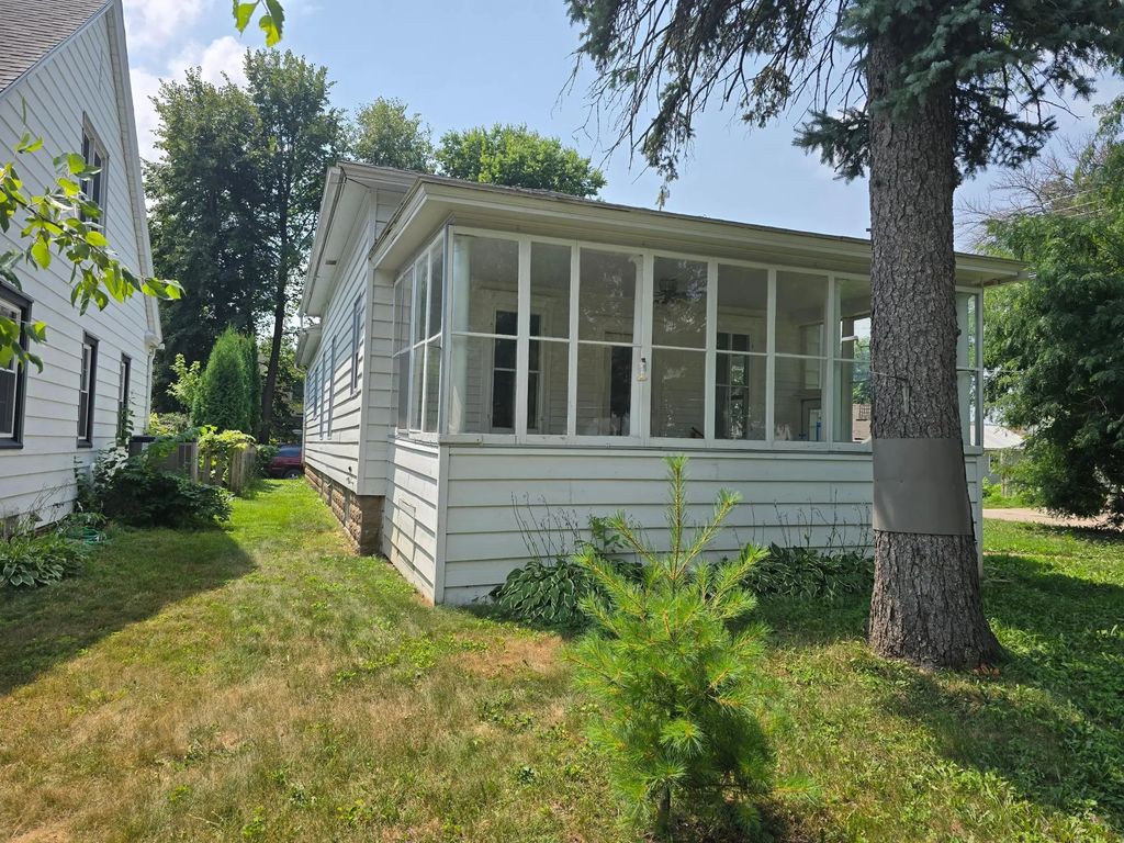 316 E 2nd Street, Fairmont