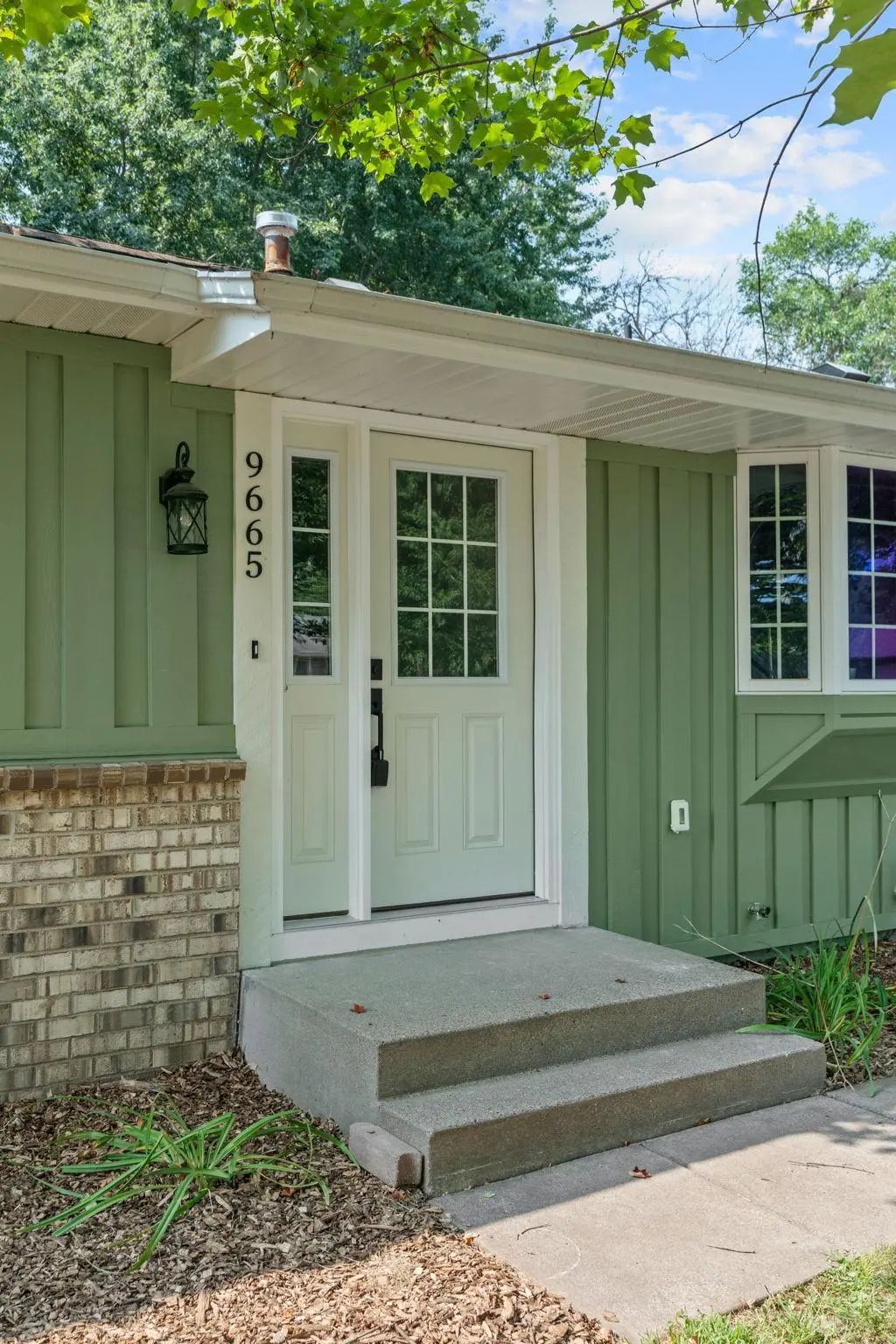 9665 106th Avenue N, Maple Grove