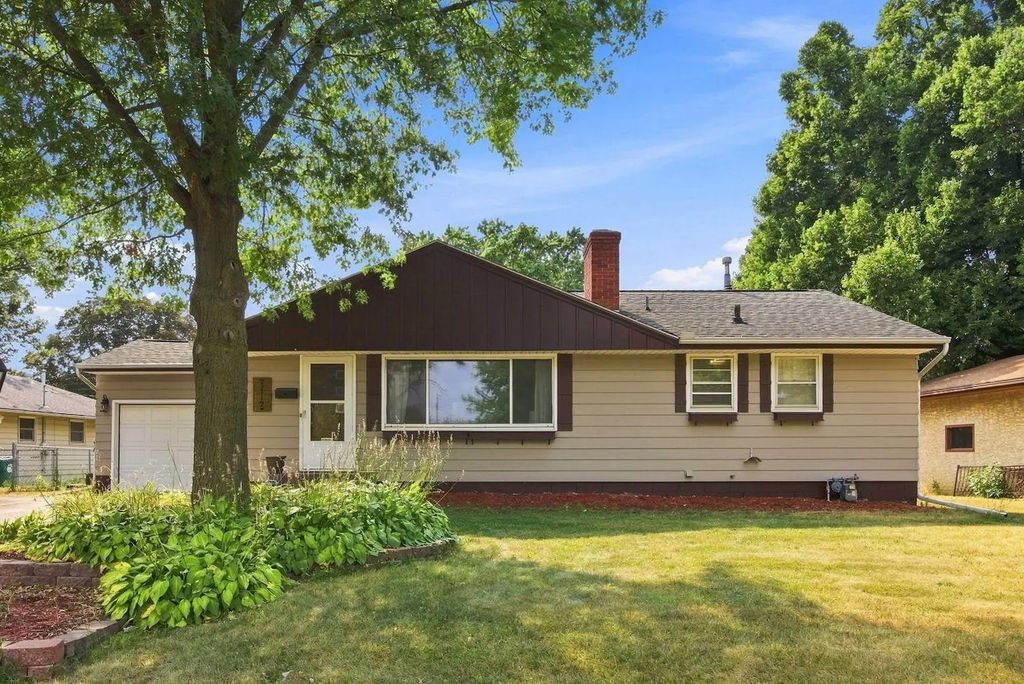 5719 Northport Drive, Brooklyn Center