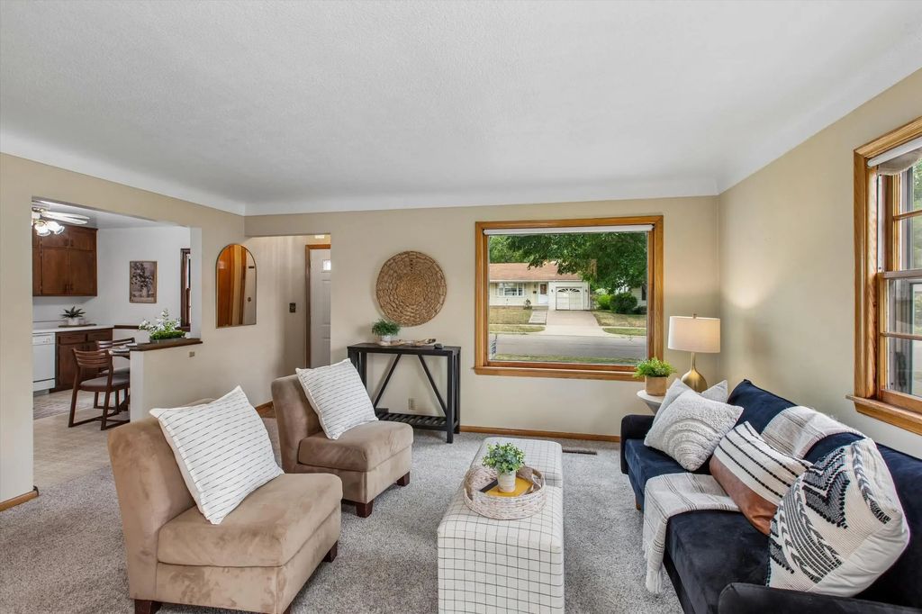 418 17th Avenue N, South Saint Paul