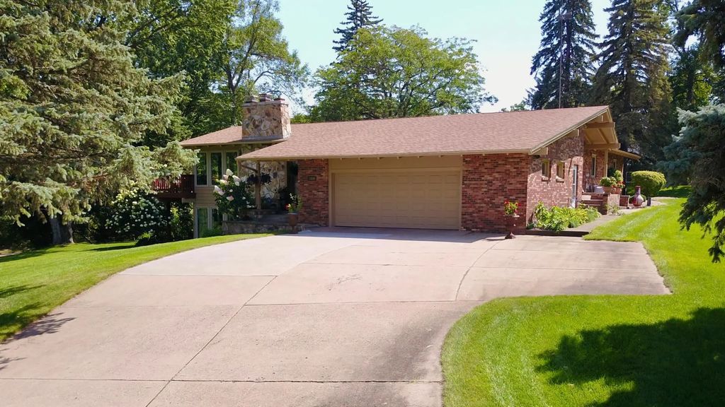 1800 Linda Lane, Saint Cloud