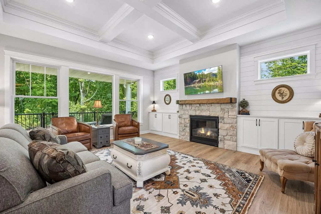 1891 Campfire Drive W, Waconia