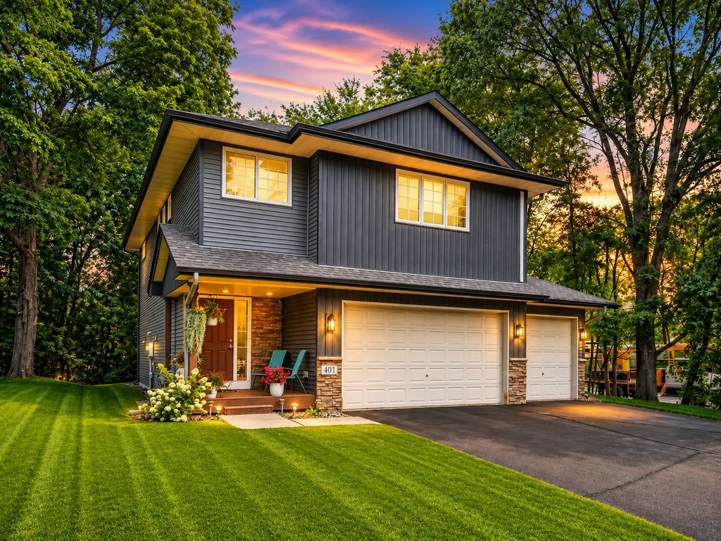 401 Orleans Court N, Champlin