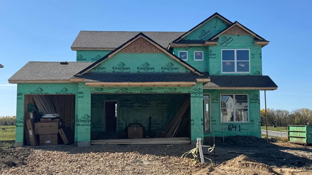 641 Sierra Parkway, Waconia