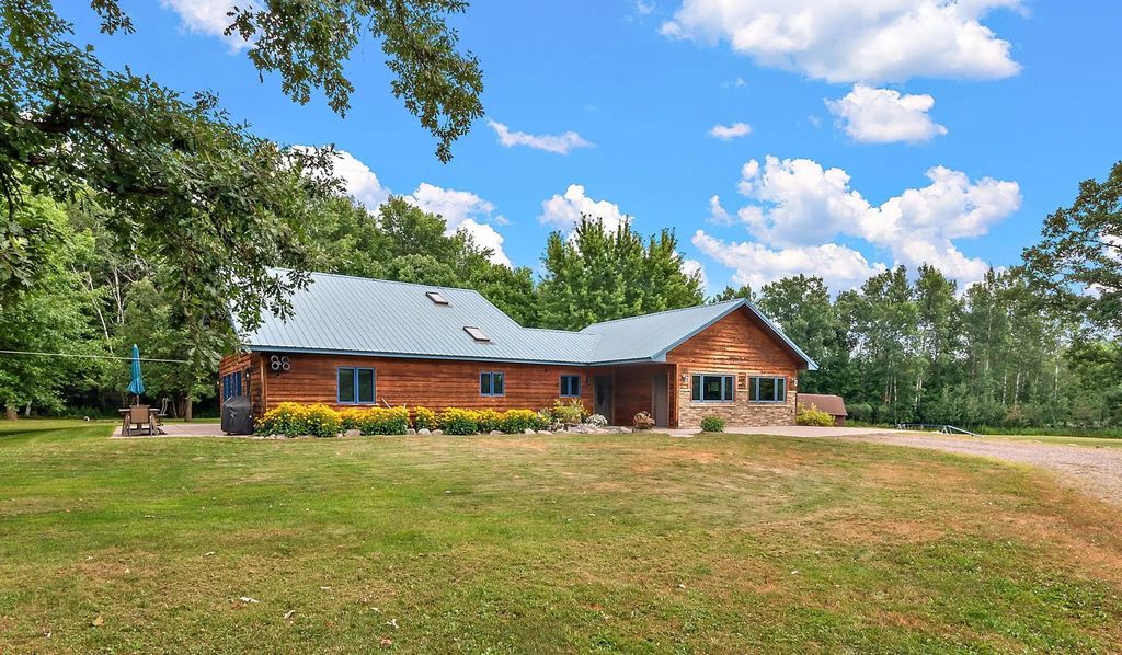 16495 145th Street Ne, Foley