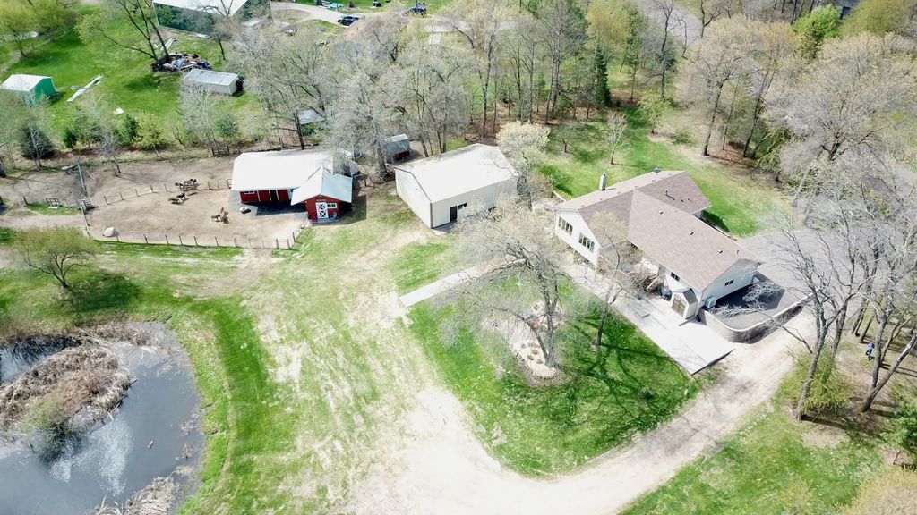 21265 Concord Street Nw, Elk River