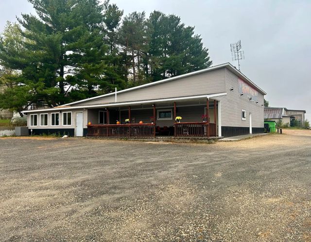 2697 State Road 64, Emerald
