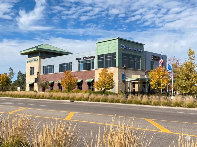 550 W Burnsville Parkway, Burnsville