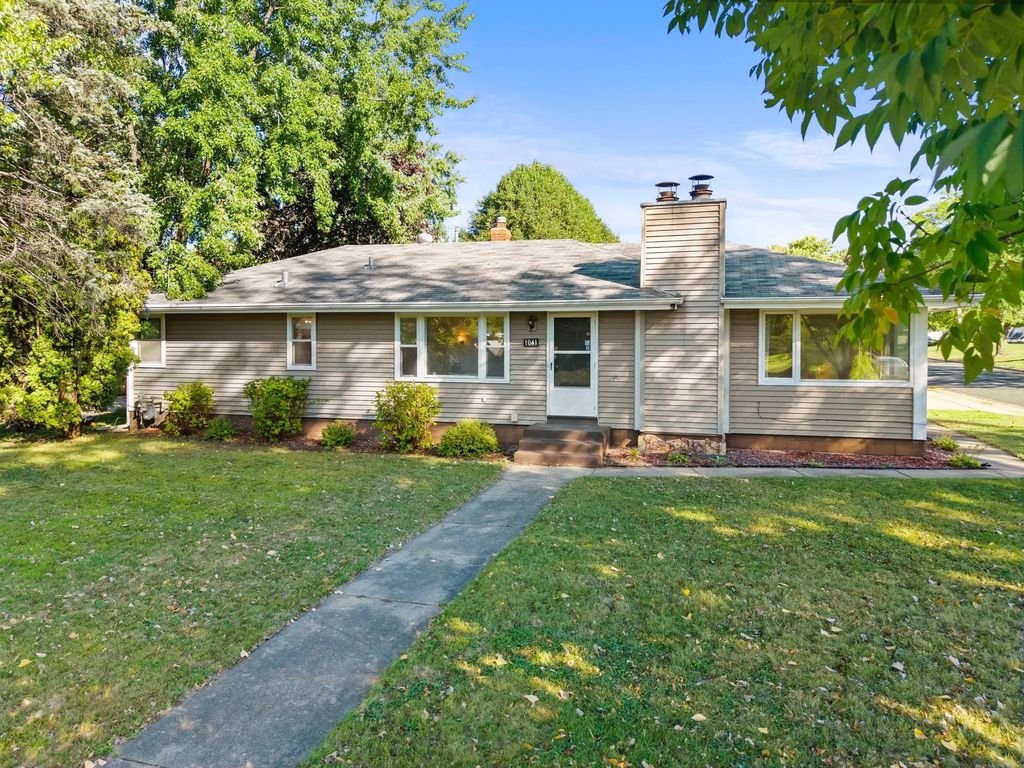 1041 Keefe Street, Eagan