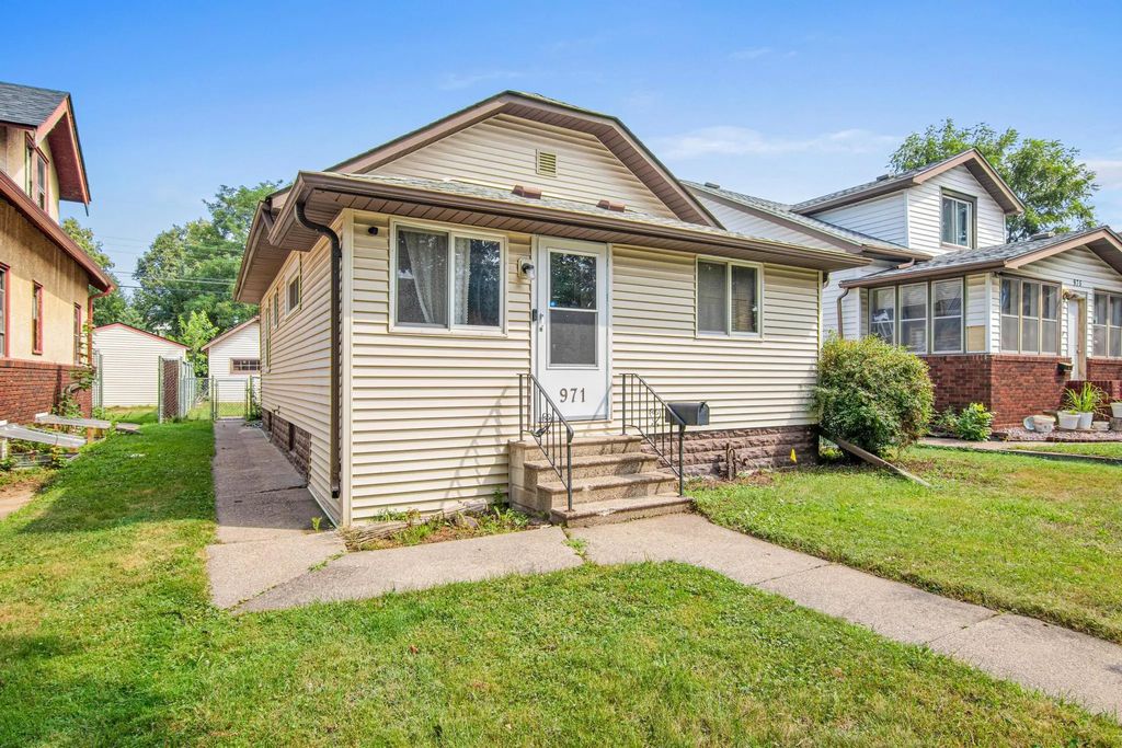 971 Lawson Avenue E, Saint Paul