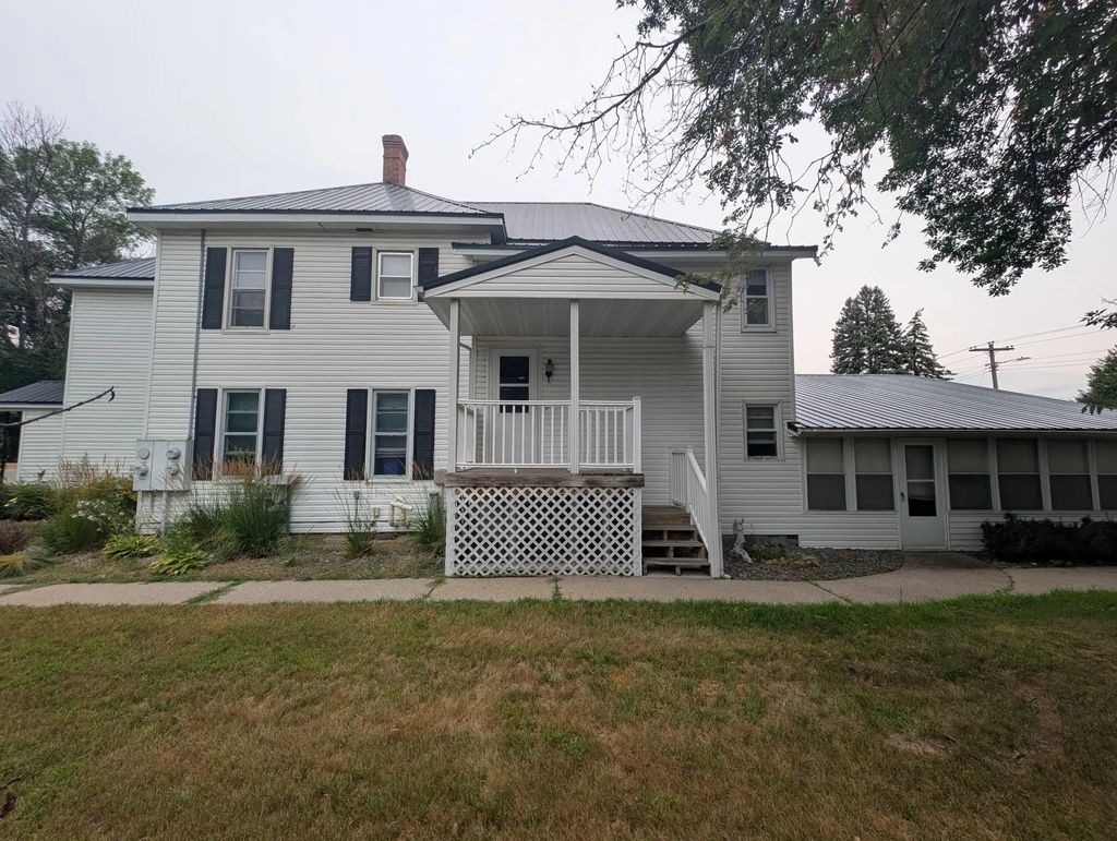 155 Sw 4th, Perham