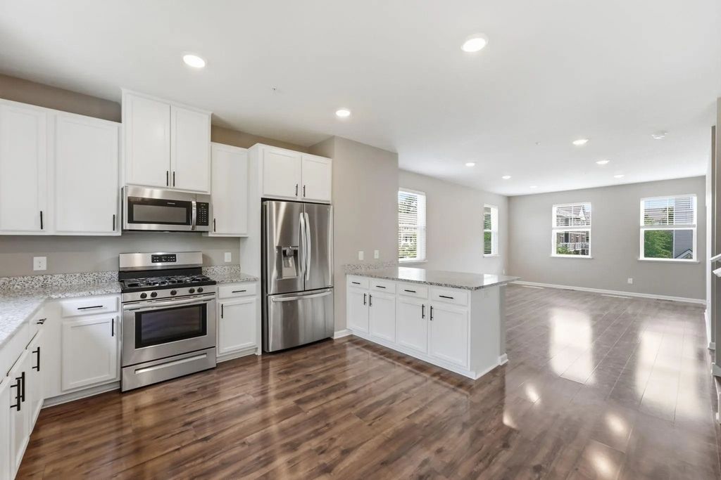 9669 Olive Lane N, Maple Grove
