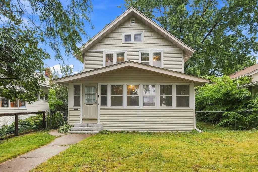 1019 Sherburne Avenue, Saint Paul