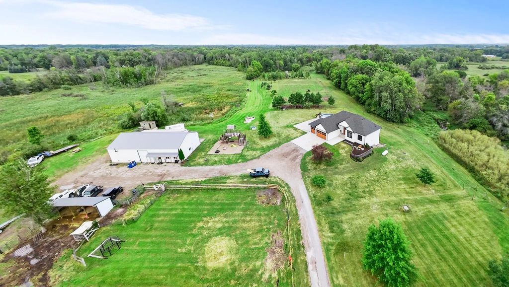 14001 227th Avenue Nw, Elk River