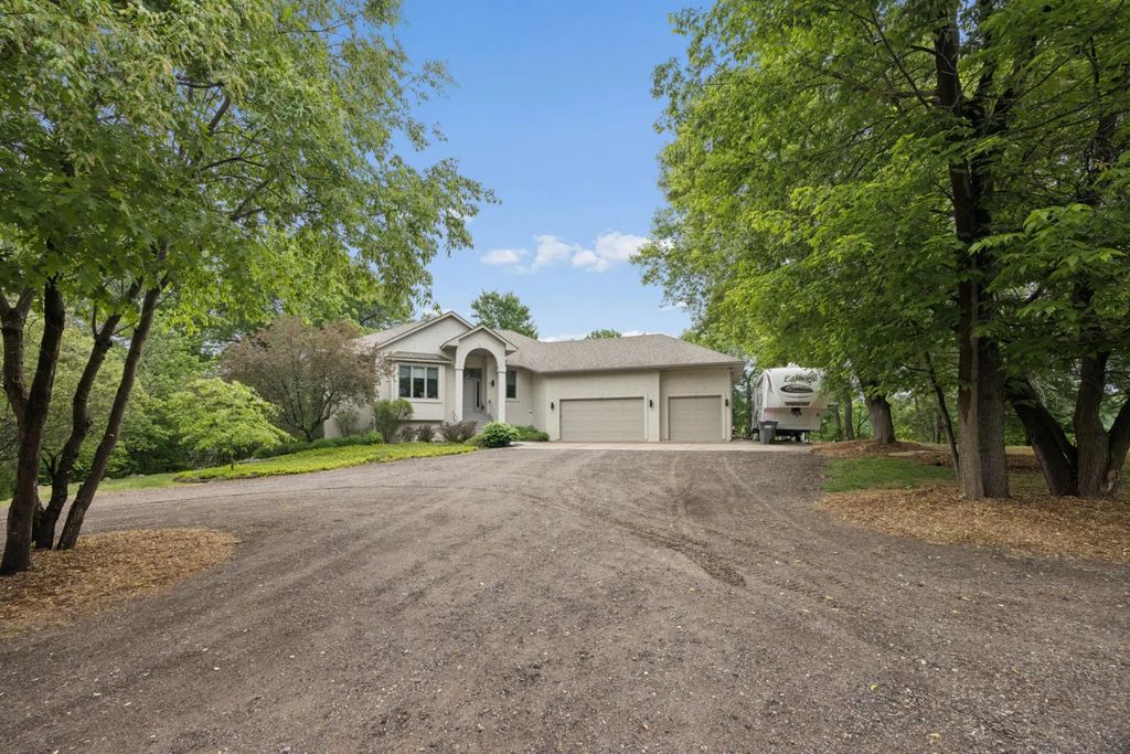 3882 219th Lane Ne, East Bethel