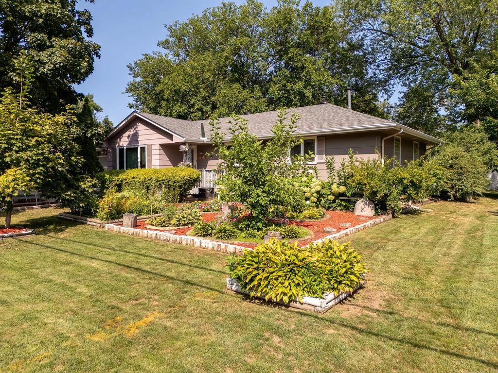 10325 Portland Avenue S, Bloomington