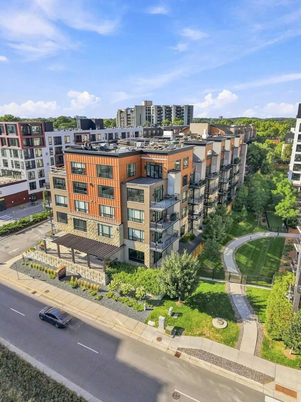 3104 W Lake Street 203, Minneapolis
