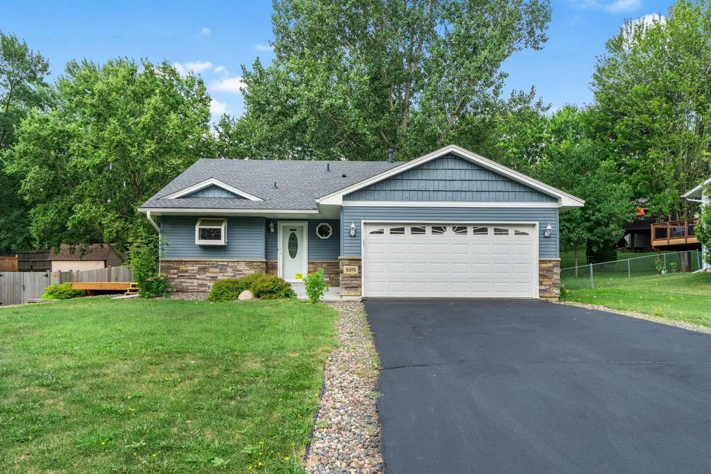 16595 Harwell Avenue, Lakeville