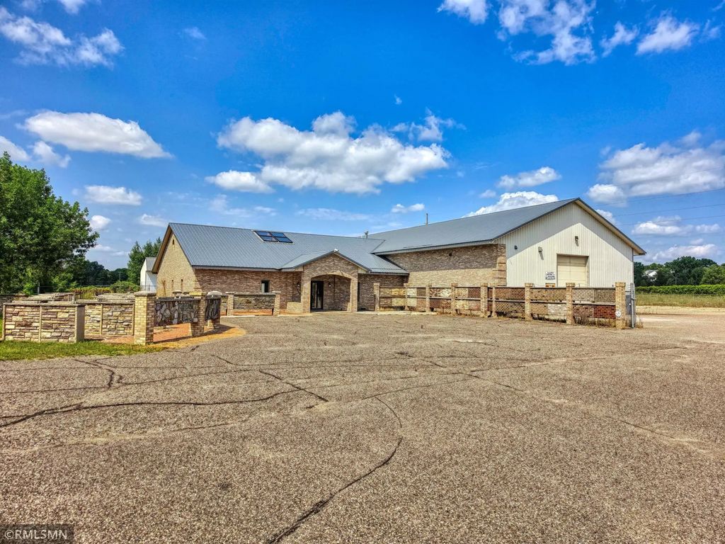 12785 Elk Lake Road Nw, Elk River