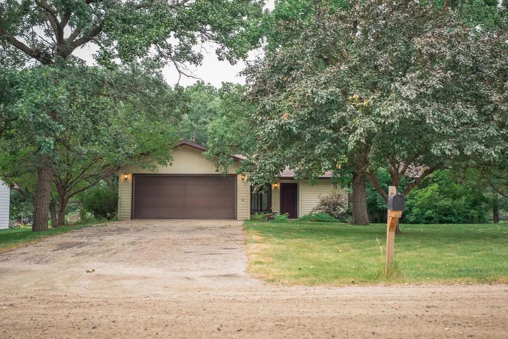 2415 12th Avenue Sw, Devils Lake