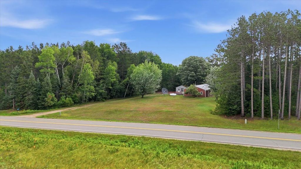 27679 Splithand Road, Grand Rapids