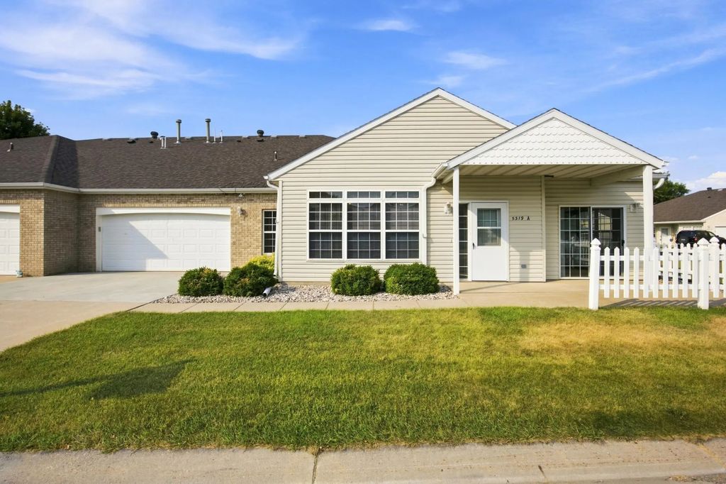 5319 University Drive S A, Fargo