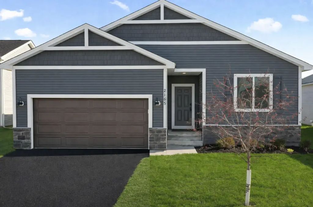2165 Westpointe Drive, Hastings
