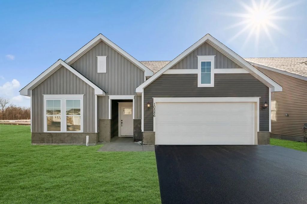 10594 Harbor Lane N, Maple Grove