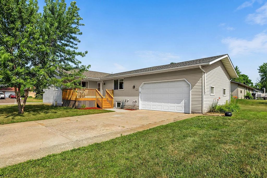107 1st Avenue Sw, Pierz