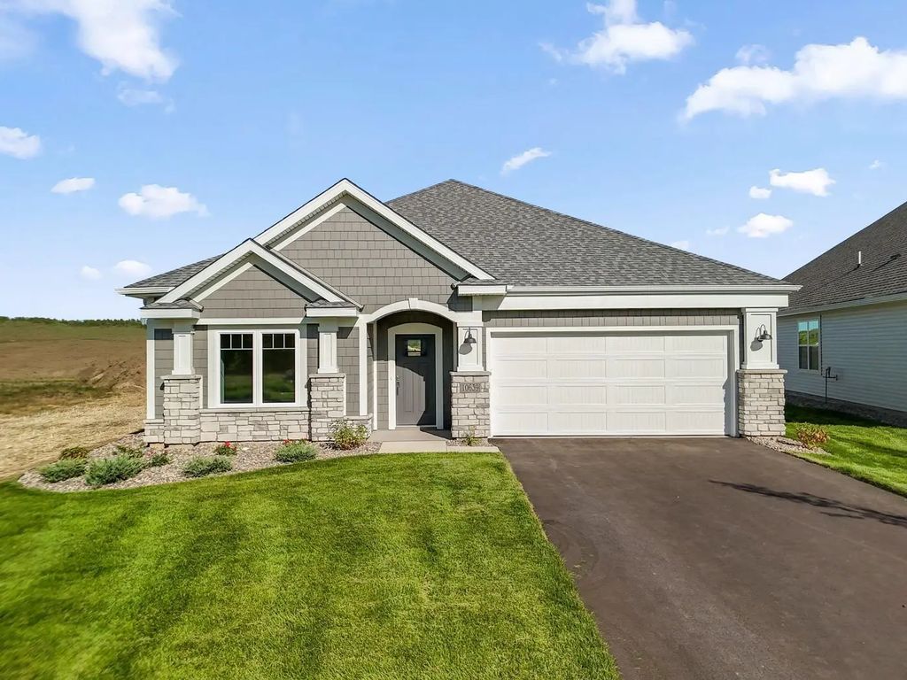 10639 Mississippi Dunes Trail S, Cottage Grove
