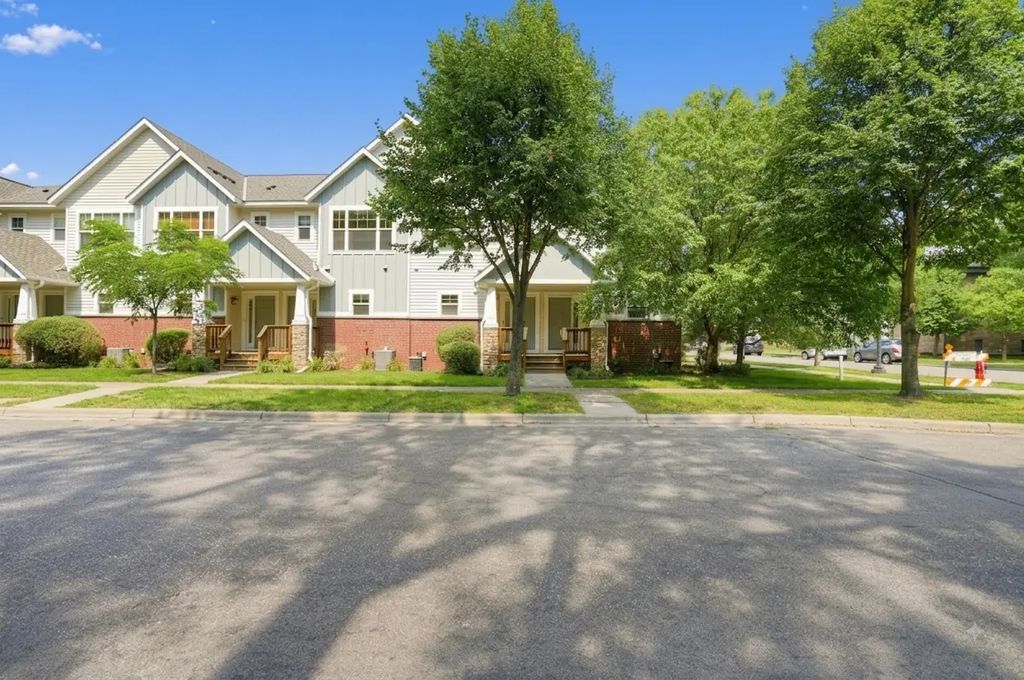 1473 Magnolia Avenue E, Saint Paul