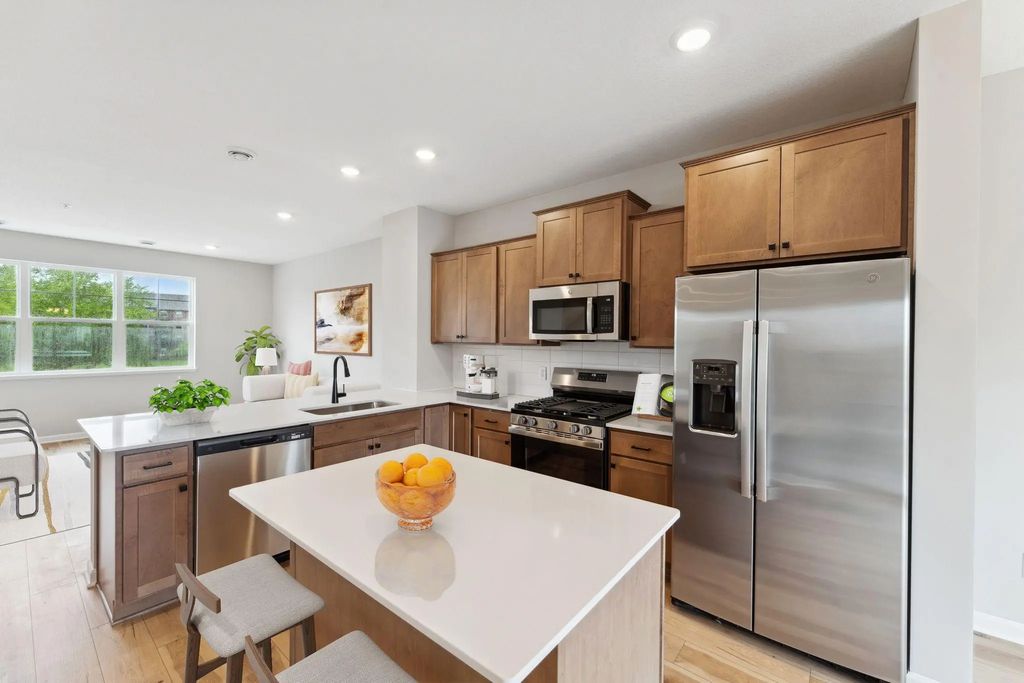 14587 Traprock Street Nw, Ramsey