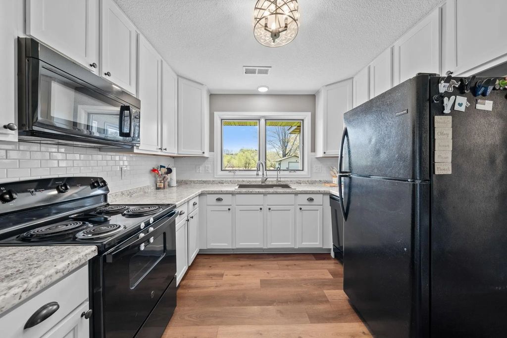 830 W 4th Street, Rush City