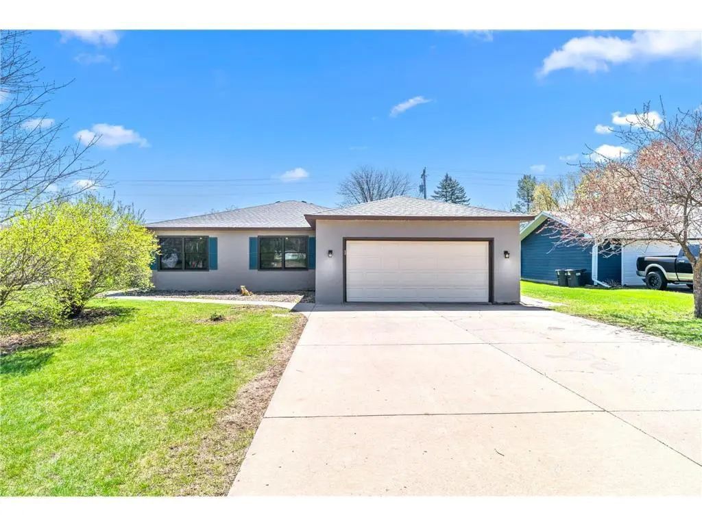 830 W 4th Street, Rush City