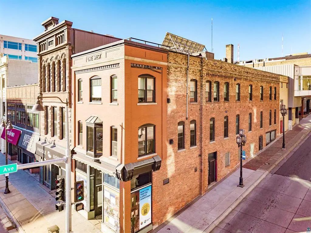 1 N Lake Avenue, Duluth