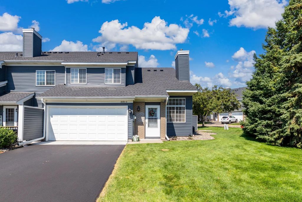 1870 Donegal Drive 4, Woodbury