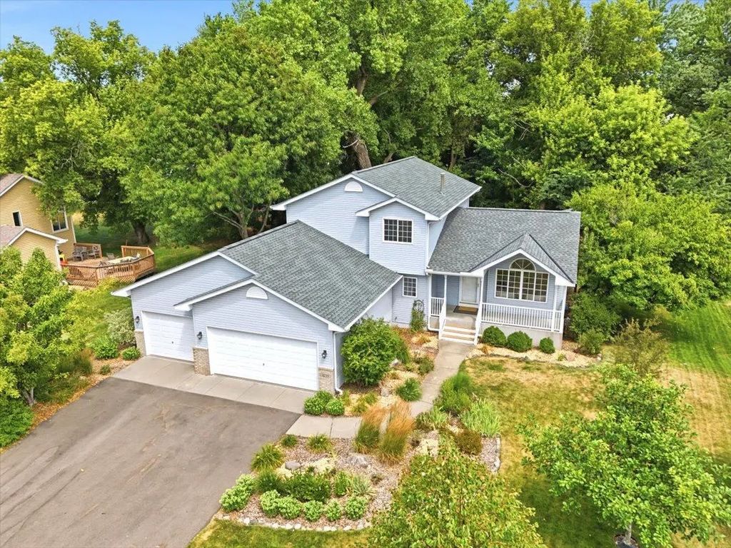 1039 Heather Drive, Woodbury