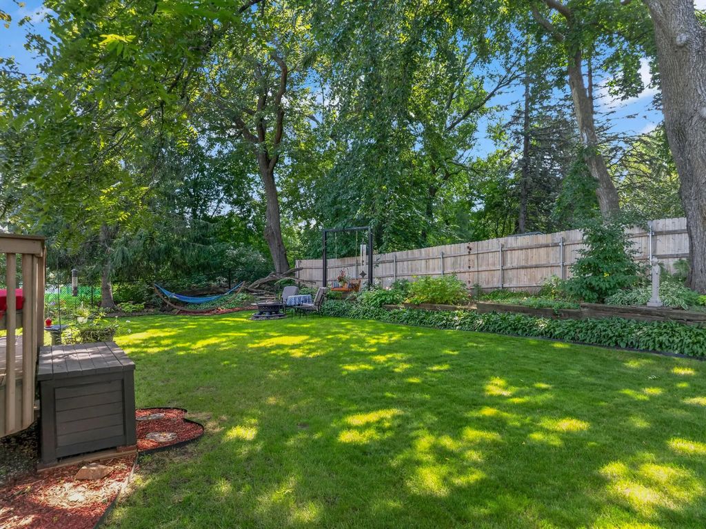 2014 Telemark Court Nw, Rochester