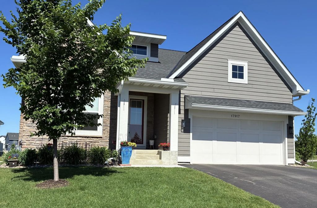 17917 Gresford Lane, Lakeville